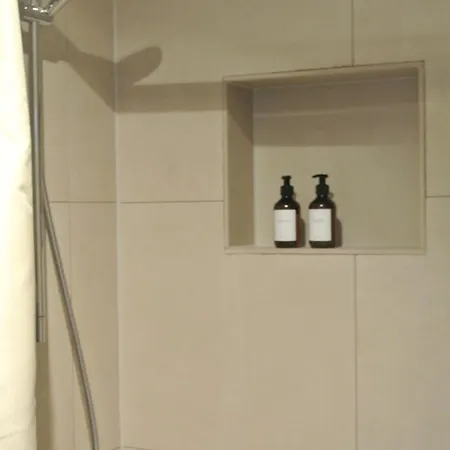 Mi Design - Walking Distance To Christmas Market