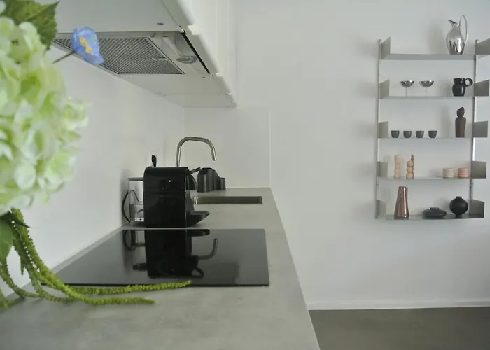 Mi Design - Walking Distance To Christmas Market