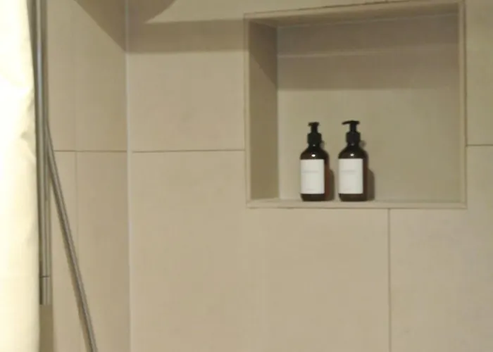 Mi Design - Walking Distance To Christmas Market